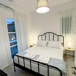 Twins Apartments
