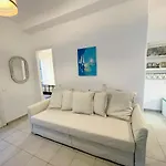 Twins Apartments