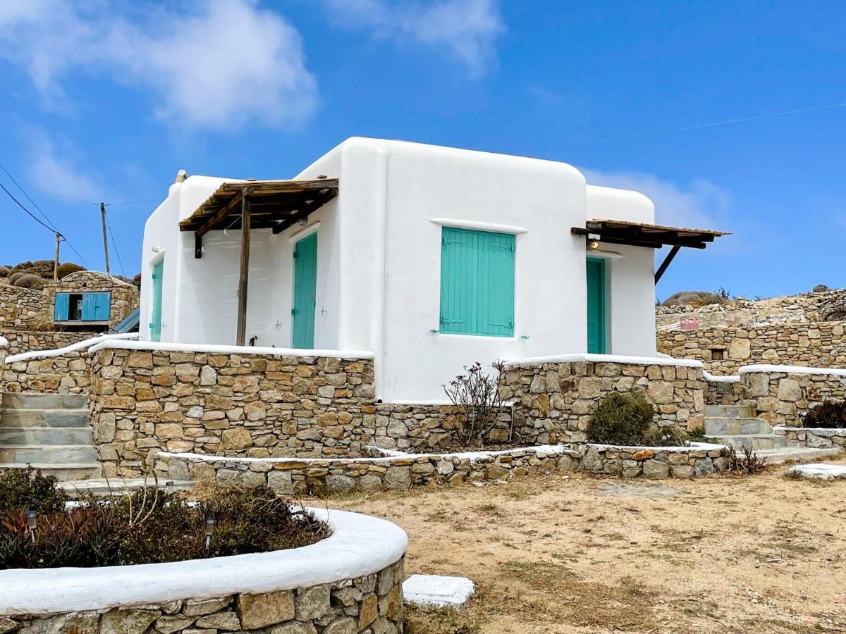 Twins * Fanari (Mykonos)